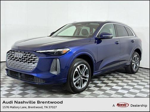 Navarra Blue Metallic 2025 Audi Q5 Premium TFSI quattro S tronic