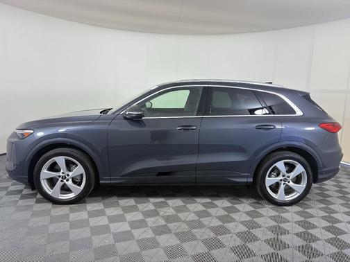 2025 Audi Q5 Prestige