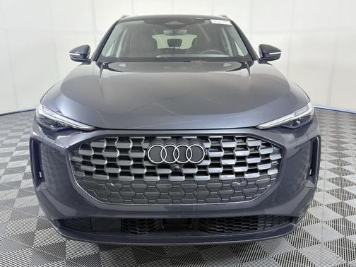 2025 Audi Q5 Prestige TFSI quattro S tronic