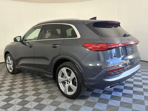 2025 Audi Q5 Prestige TFSI quattro S tronic