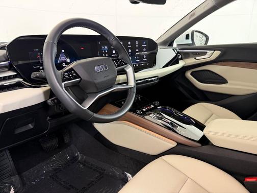 2025 Audi A5 Premium Plus TFSI quattro S tronic