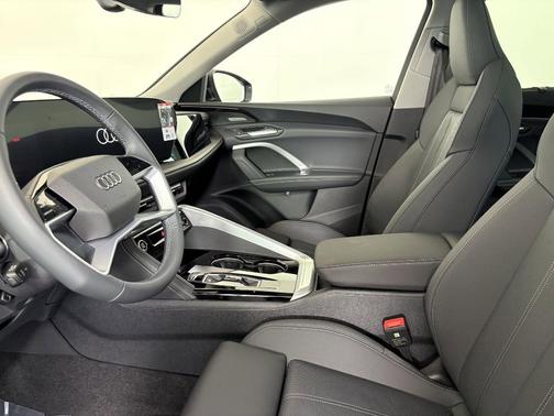 2025 Audi Q5 Premium Plus TFSI quattro S tronic