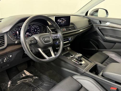 2018 Audi Q5 2.0T Prestige