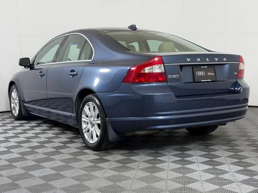 Gray 2009 Volvo S80 3.2
