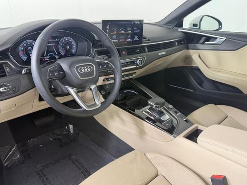 Glacier White Metallic/Black Roof 2023 Audi A5 45 S line Premium Plus