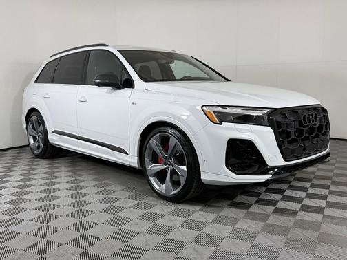 2026 Audi Q7 55 Prestige