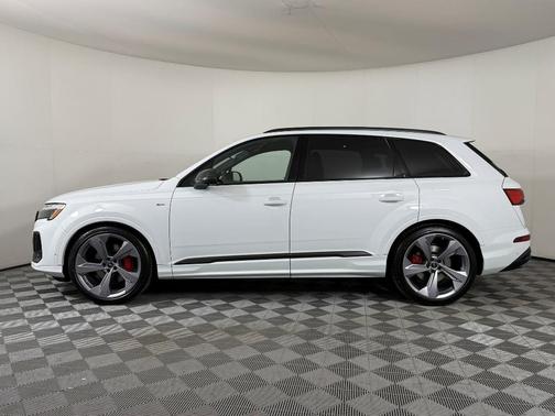 2026 Audi Q7 55 Prestige