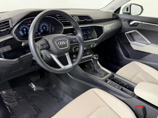 2020 Audi Q3 45 S line Premium Plus