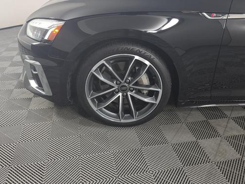 2024 Audi A5 45 S line Premium Plus