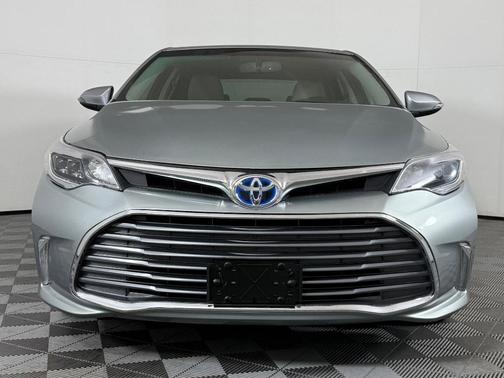 2016 Toyota Avalon Hybrid XLE Premium