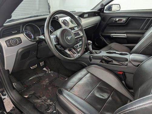 2017 Ford Mustang EcoBoost Premium