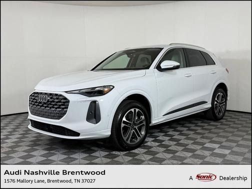 2025 Audi Q5 Premium TFSI quattro S tronic