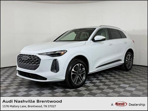 2025 Audi Q5 Premium TFSI quattro S tronic