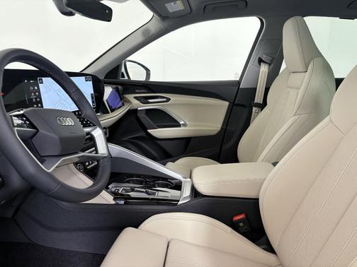 2025 Audi Q5 Prestige TFSI quattro S tronic