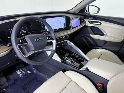 2025 Audi Q5 Prestige TFSI quattro S tronic