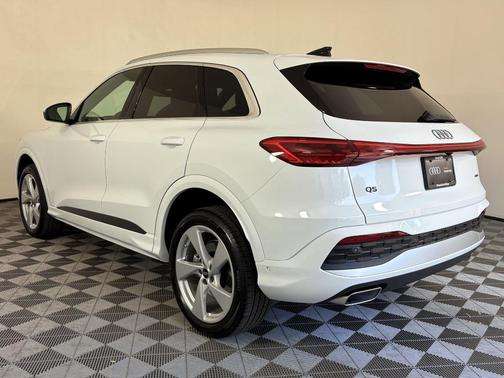 2025 Audi Q5 Premium Plus TFSI quattro S tronic