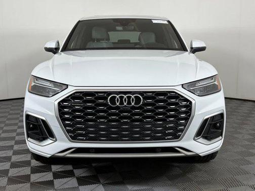 2023 Audi Q5 45 S line Premium Plus