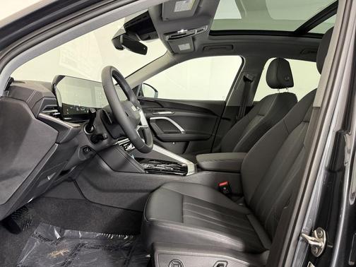 2025 Audi Q5 Premium TFSI quattro S tronic