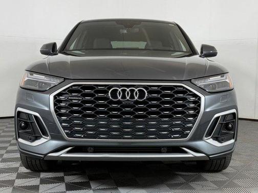 2023 Audi Q5 45 S line Prestige