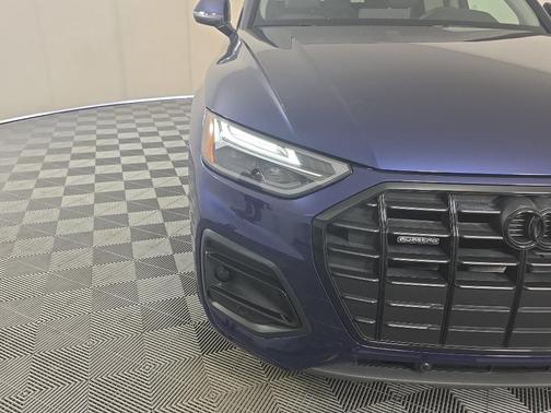 2025 Audi Q5 40 Premium