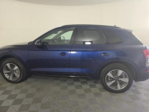 2025 Audi Q5 40 Premium