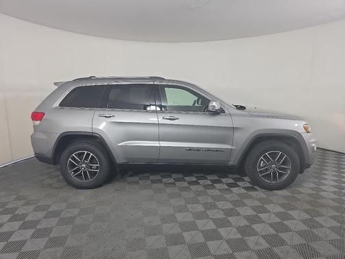2017 Jeep Grand Cherokee Limited X