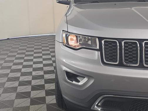 2017 Jeep Grand Cherokee Limited X