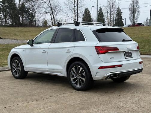2023 Audi Q5 45 S line Premium Plus