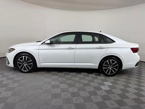 2025 Volkswagen Jetta 1.5T SE