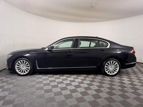 2020 BMW 740 xDrive