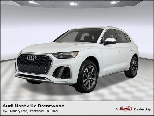 Glacier White Metallic 2023 Audi Q5 45 S line Premium Plus