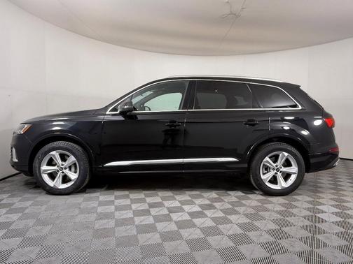 2023 Audi Q7 55 Premium