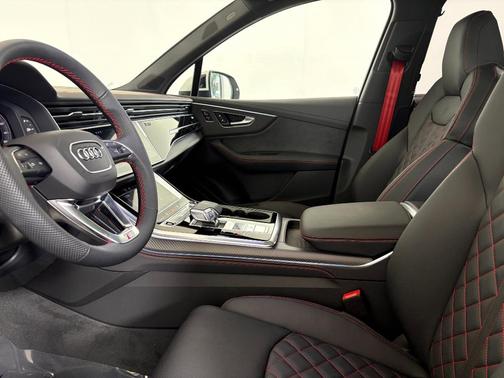2026 Audi Q7 55 Prestige