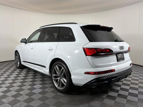 2026 Audi Q7 55 Prestige