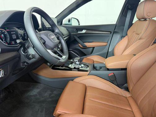 2024 Audi Q5 55 S line Premium Plus