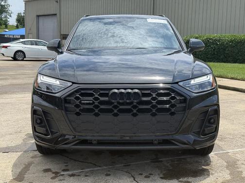 2025 Audi Q5 45 S line Premium