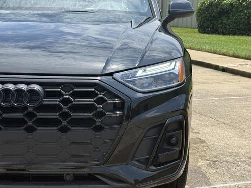 2025 Audi Q5 45 S line Premium