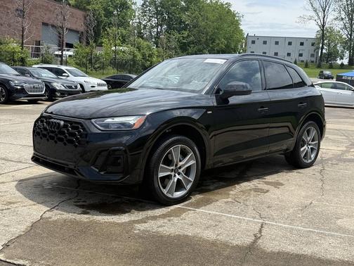2025 Audi Q5 45 S line Premium
