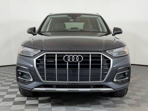 2023 Audi Q5 40 Premium