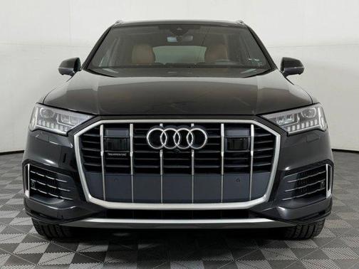 Mythos Black Metallic 2023 Audi Q7 55 Prestige