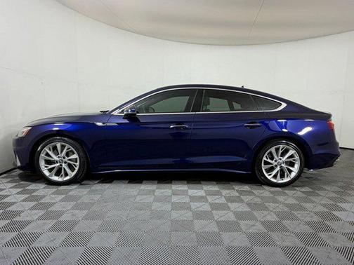 Navarra Blue Metallic 2020 Audi A5 Sportback 45 Premium Plus