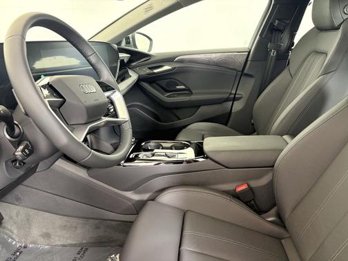 2025 Audi A6 e-tron Premium Plus