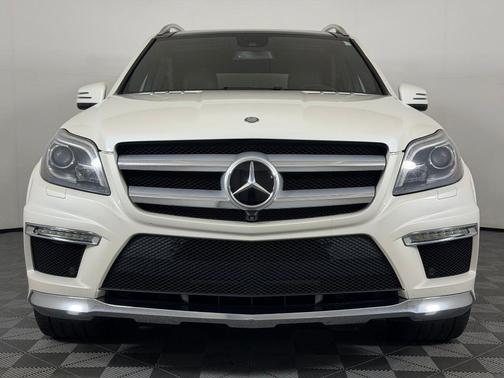 Diamond White Metallic 2015 Mercedes-Benz GL-Class 4MATIC