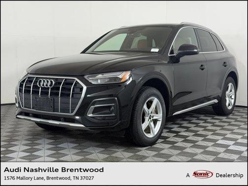 Brilliant Black 2023 Audi Q5 40 Premium