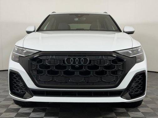 Glacier White Metallic 2026 Audi Q8 55 Premium Plus