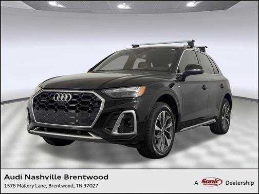 Mythos Black Metallic 2023 Audi Q5 45 S line Prestige