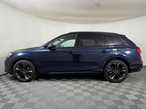 2026 Audi Q7 55 Premium Plus