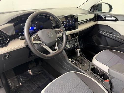 Platinum Gray Metallic 2025 Volkswagen Taos 1.5T S