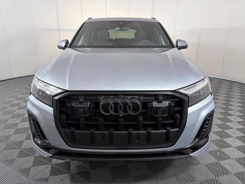 2026 Audi Q7 55 Premium Plus