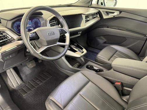 2024 Audi Q4 e-tron Prestige 55 quattro